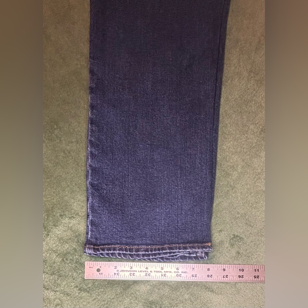 Levi Strauss Athletic Men's Dark Blue Straight Jeans, Size: W34” x L32”. (6332) - Picture 9 of 10